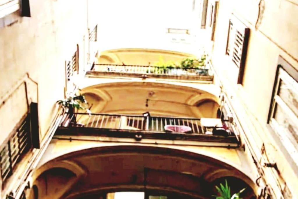 Apartamento La Casa Del Principe A Colori Nápoles Exterior foto